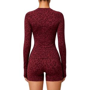 Custom <b>Maroon</b> Burgundy Active Shirts Woven Jacquard Lightweight Sweat Proof Elastic Yarn O Neck Full Sleeve Sport <b>Tops</b> - Product Image 3