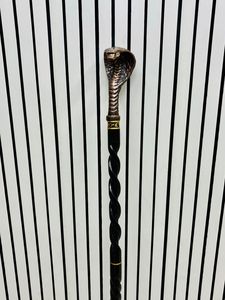 Bastón de paseo con cabeza de cobra tallada y pulida a mano |   Adorno de pared de madera de haya original, plegable en 3 partes, para San Valentín y Pascua - Product Image 5