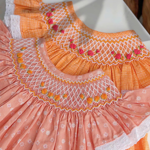 Vestido de Lino para Bebé Niña, Estilo Boutique, Holgado, Cómodo, Suave, con Diseño Floral y Animal - Product Image 1