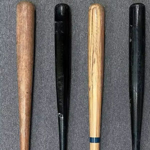 Bâton de baseball en bois léger de haute qualité, personnalisable, avec logo personnalisé, poignée en caoutchouc - Product Image 1