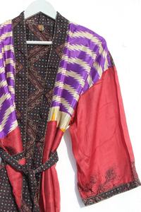 Nueva llegada de las mujeres de seda Kimono bata Kimono chaqueta Kimono seda Kimono dama de honor Batas para las mujeres - Product Image 2