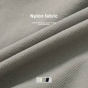 Shorts de tennis et de course pour hommes à séchage rapide, confortables, respirants, en tissu tricoté, avec cordon de serrage, pour le sport et les activités de plein air - Product Image 4