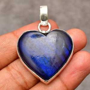 Pendentif en labradorite en forme de cœur, bijoux en argent sterling faits à la main, pierre naturelle gris-bleu, collier pour femme, cadeau - Product Image 1