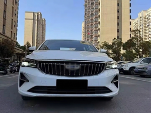 เกียลี่ ไอคอน ปี 2022 รถซีดานขนาดกะทัดรัดมือสอง เครื่องยนต์ 2.0T เทอร์โบ เกียร์อัตโนมัติ พวงมาลัยซ้าย น้ำมันเบนซิน เบาะหนัง หลังคาซันรูฟ ไฟ LED - Product Image 1