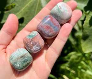 Crystal Collections • Meditation • Pocket Stones • Home Décor • Spiritual Practices • Meaningful <b>Gifts</b> - Product Image 3