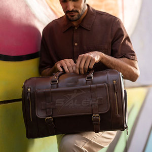 Bolsa de lona de cuero personalizada con material de cuero de alta calidad, cierre de cremallera seguro y correa de hombro ajustable. - Product Image 4