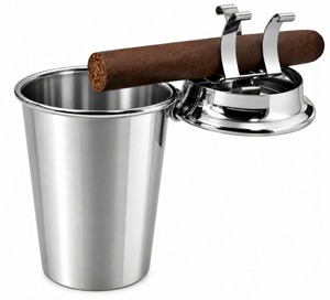 <b>Vintage</b> Metal Round Desktop <b>Ashtray</b> with Intricate Design for Home Use - Product Image 2