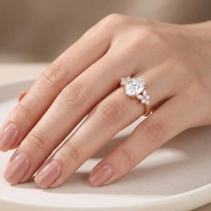 Bague de fiançailles vintage en or massif 10K 14K 18K avec diamant de laboratoire ovale ou rond, certifié IGI, couleur DEF, clarté VS VVS - Product Image 5
