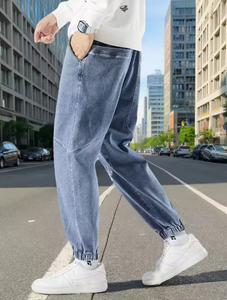 Pantalones jogger de mezclilla de verano para hombre – Jeans holgados hasta el tobillo con cintura con cordón - Product Image 5