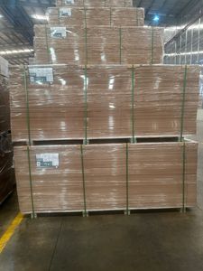 Varios tamaños 7mm 9mm 12mm 15mm 16MM 18mm 21mm MDF Tablero de fibra crudo liso Emisión de formaldehído E1 a prueba de humedad para apartamento - Product Image 2