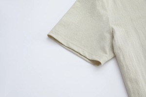 T-shirt respirant pour homme de qualité supérieure, coupe classique, confectionné en tissu 100% coton, confort quotidien supérieur, athlétique haut de gamme - Product Image 3