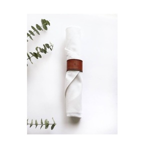 Anillo para Servilletas de Cuero Vacuno Hecho a Mano de Primera Calidad, Costura Fina, Decoración de Mesa, Elegante, para Cocina, Comedor y Eventos - Product Image 6