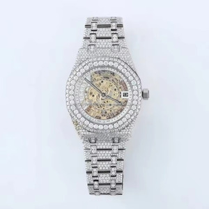 Montre de luxe à cadran squelette en quartz glacé avec chiffres arabes, lunette sertie de diamants, bracelet en acier inoxydable, fermoir, résistante à l'eau - Product Image 2