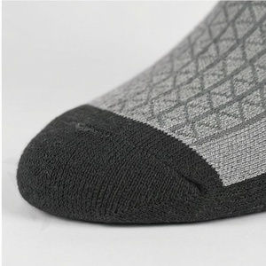 Crew <b>Socks</b> Geometric Pattern Gray Breathable Running <b>Socks</b> for Adults Spring Season Standard Thickness Knitted <b>Polyester</b> Spandex - Product Image 6