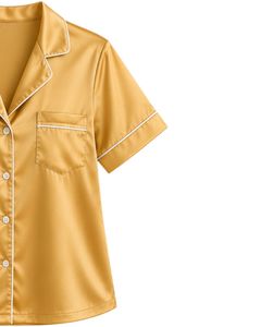 Conjunto de pijama de satén amarillo dorado personalizado para mujer, ropa de dormir de seda de lujo, conjunto de pijama con botones, ropa de dormir suave de manga corta. - Product Image 4