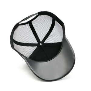 Casquette de baseball pour homme en maille premium réglable, style trucker, idéale pour le golf et le streetwear - Product Image 4