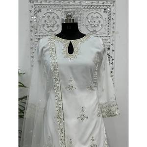 ออกแบบเย็บปักถักร้อยและเลื่อมงาน sharara ด้านบนกับ dupatta สำหรับชุดพรหม - Product Image 6