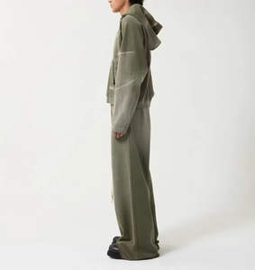 ชุดวอร์มผู้ชายคุณภาพสูง 2-in-1 ลายพิมพ์และสีพื้น รุ่นฮิตปี 2026 เสื้อแจ็คเก็ตและกางเกงขายส่ง รับผลิตแบบ OEM และติดฉลากส่วนตัว - Product Image 5