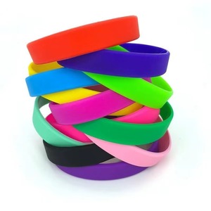 Pulseras de Silicona Lisas de Alta Calidad para Uso Diario, Bandas de Goma Flexibles y Ligeras Disponibles al Mejor Precio - Product Image 6