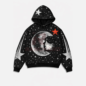Sweat à capuche confortable imprimé sérigraphié style streetwear printemps/été avec design en strass brillants et illustrations personnalisées - Product Image 1