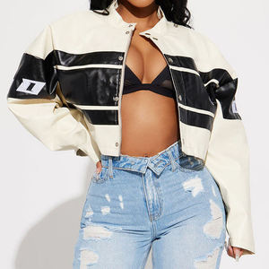 Blouson de moto court en cuir véritable pour femme, design tissé personnalisé avec broderie de patchs, style streetwear racing - Product Image 5