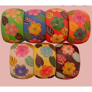 Juego de Brazaletes de Madera Tradicionales Indios Hechos a Mano para Mujer, Pintados Étnicamente, con Cristales, Accesorios de Moda de RR Enterprises - Product Image 3