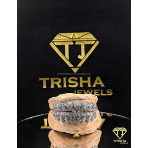 Grillz dentaire en argent sterling 925 avec diamants Moissanite VVS, style Hip Hop de luxe, personnalisé, par Trisha Jewels - Product Image 1