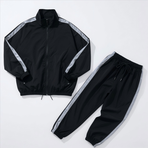 Survêtement unisexe noir en polyester, deux pièces, fermeture éclair, coupe ample, vêtements de sport d'automne avec poches latérales - Product Image 2