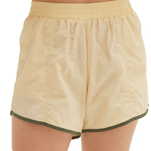 Ensemble de vêtements de sport personnalisés avec logo, coupe-vent et short pour femmes, ensemble deux pièces d'été en nylon et polyester - Product Image 6
