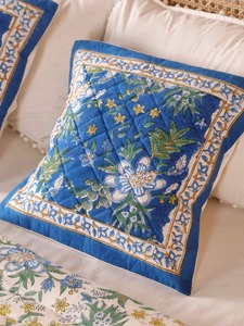 Traditional Blue Floral <b>Quilted</b> <b>Bedding</b> Set 100% Cotton Handmade All-Season Home Decor - Product Image 2