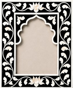 Black and <b>White</b> Wood <b>A4</b>/A5 Eco-Friendly Modern Photo <b>Frame</b> with Customized Shape for Vertical Wall Display - Product Image 4