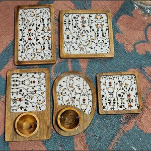 Plateaux en bois écologiques de luxe faits à la main pour les fêtes et la cuisine, exportés par K S Exports de Maharashtra - Product Image 2