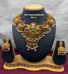 High Quality Traditional South <b>Indian</b> Ethnic Brass Bridal Set Zircon Flower Design Rose Gold Plated Third Party Gift & Wedding - Product Image 1