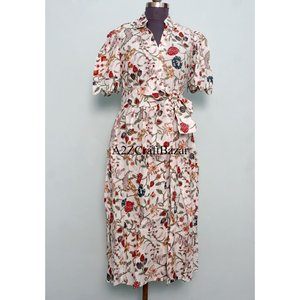 Vestido midi acampanado de algodón 100% para mujer, superventas, ecológico, lavable y transpirable, con botones en la espalda, estampado, cuello en V, largo. - Product Image 1