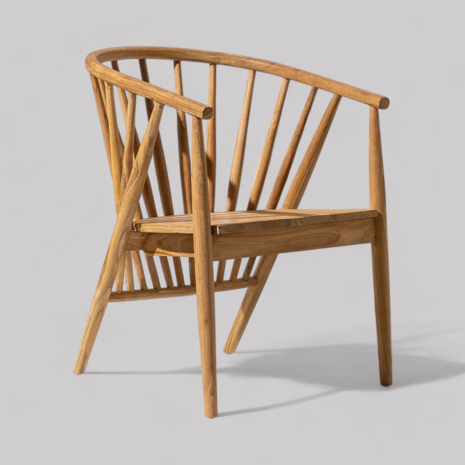 ไม้สักและสีที่กำหนดเอง