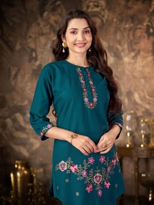 Ensemble Kurta et Palazzo pour femmes, couleur turquoise, avec broderie florale, vêtements ethniques décontractés - Product Image 2