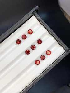 Pierres précieuses de grenat naturel facettées, pierres brutes de grenat rouge pour la fabrication de bijoux, vente en gros - Product Image 3