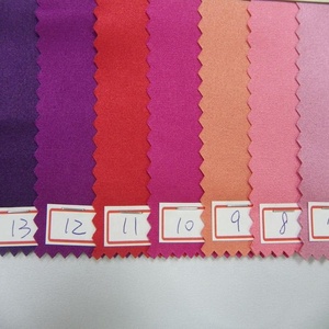 Tissu satiné blanc ivoire LCL275 Taïwan 100 % polyester, poids moyen, tissé, pour robes de mariée, vêtements de mariage et accessoires pour filles - Product Image 1