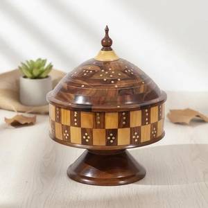 Contenedor Redondo de Madera Hecho a Mano para Almacenamiento de Alimentos con Tapa, Caja de Servir para Cocina con Patrón a Cuadros Vintage - Product Image 1