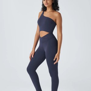 Combinaison décontractée unie pour femme, style le plus récent, sans couture, dos nu, pour le yoga, vente en gros personnalisée - Product Image 1