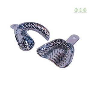 Kit Profesional de Bandejas de Impresión Ortodónticas de Acero Inoxidable Reutilizables, Instrumentos Dentales Perforados para Impresiones Precisas - Product Image 3