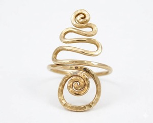 Vintage Gold Swirl <b>Ring</b> Handcrafted Hammered Wire <b>Statement</b> <b>Ring</b> Unique Boho Spiral <b>Ring</b> Gold Plated Brass <b>Ring</b> Gift for Her - Product Image 5