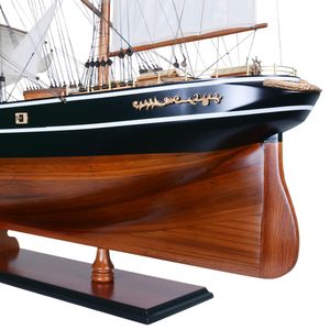 Modèle de bateau à voile historique Cutty Sark en cèdre peint à la main L120 - Réplique extra-large en bois pour décoration nautique - Product Image 6