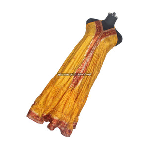 Nuevos Vestidos de Seda Estilo Hippie Boho para Mujer, Vestido Largo de Seda Sari Vintage, Precio al por Mayor, Colores Variados, Talla Única - Product Image 3
