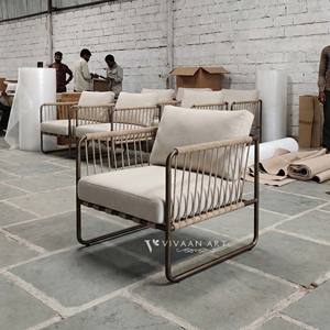 Chaises de salle à manger modernes et contemporaines, élégantes et confortables, en bois, pour la maison, le bureau, la maison, le restaurant, le café, l'hôtel - Product Image 5