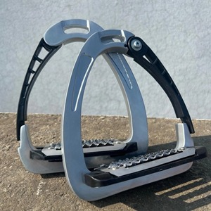 Étriers de sécurité légers en aluminium à dégagement rapide pour l'équitation, étriers anglais et western, logo personnalisé OEM ODM - Product Image 2