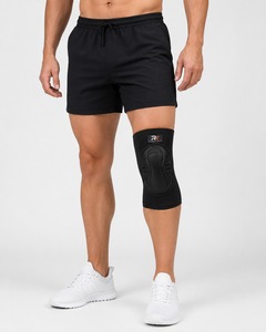 Rodilleras cómodas hechas con espuma de alta densidad que proporcionan excelente protección, flexibilidad y durabilidad. - Product Image 1