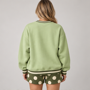 Conjunto Deportivo Casual Personalizado de 2 Piezas para Mujer, con Cuello Redondo y Estampado de Puntos Grandes en Color Verde Salvia Pálido - Product Image 2