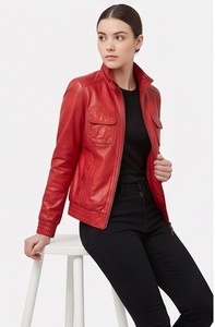 Blouson Bomber Femme en Cuir de Mouton Rouge avec Ourlet Côtelé, Fermeture Éclair Intégrale, Coupe-Vent, Écologique, Vêtement d'Extérieur Utilitaire d'Hiver – Vente en Gros - Product Image 5