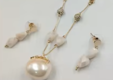 Colgante elegante de lujo con aspecto de perla y collar con aspecto de cadena dorada con pendientes para fiesta, perfecto para ropa de boda para mujer - Product Image 2